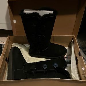 Bailey Button Triplet II' Boot